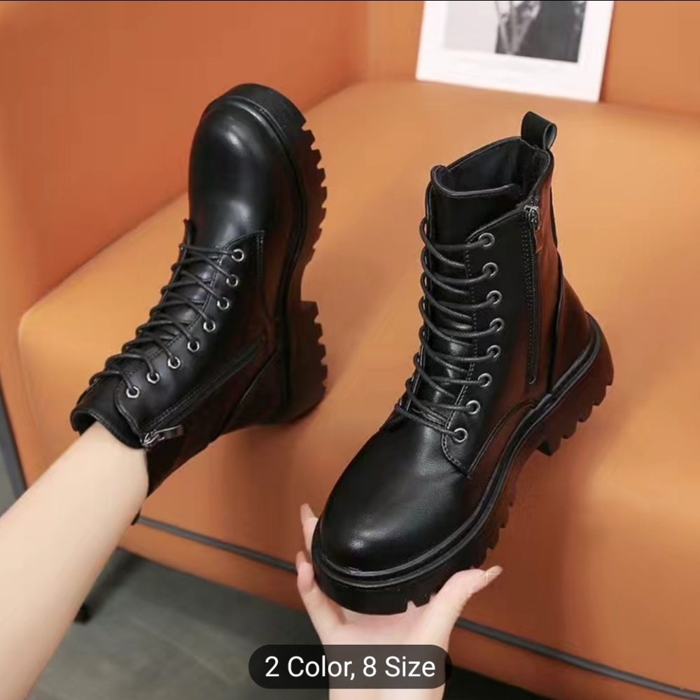 Boots - Picture 4 of 4